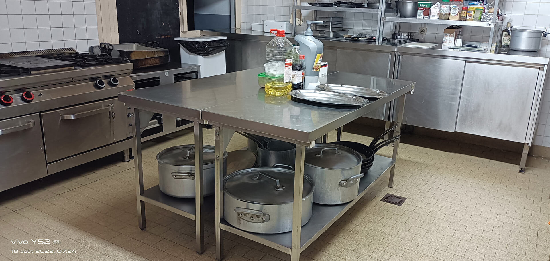 Photo de la cuisine professionnelle