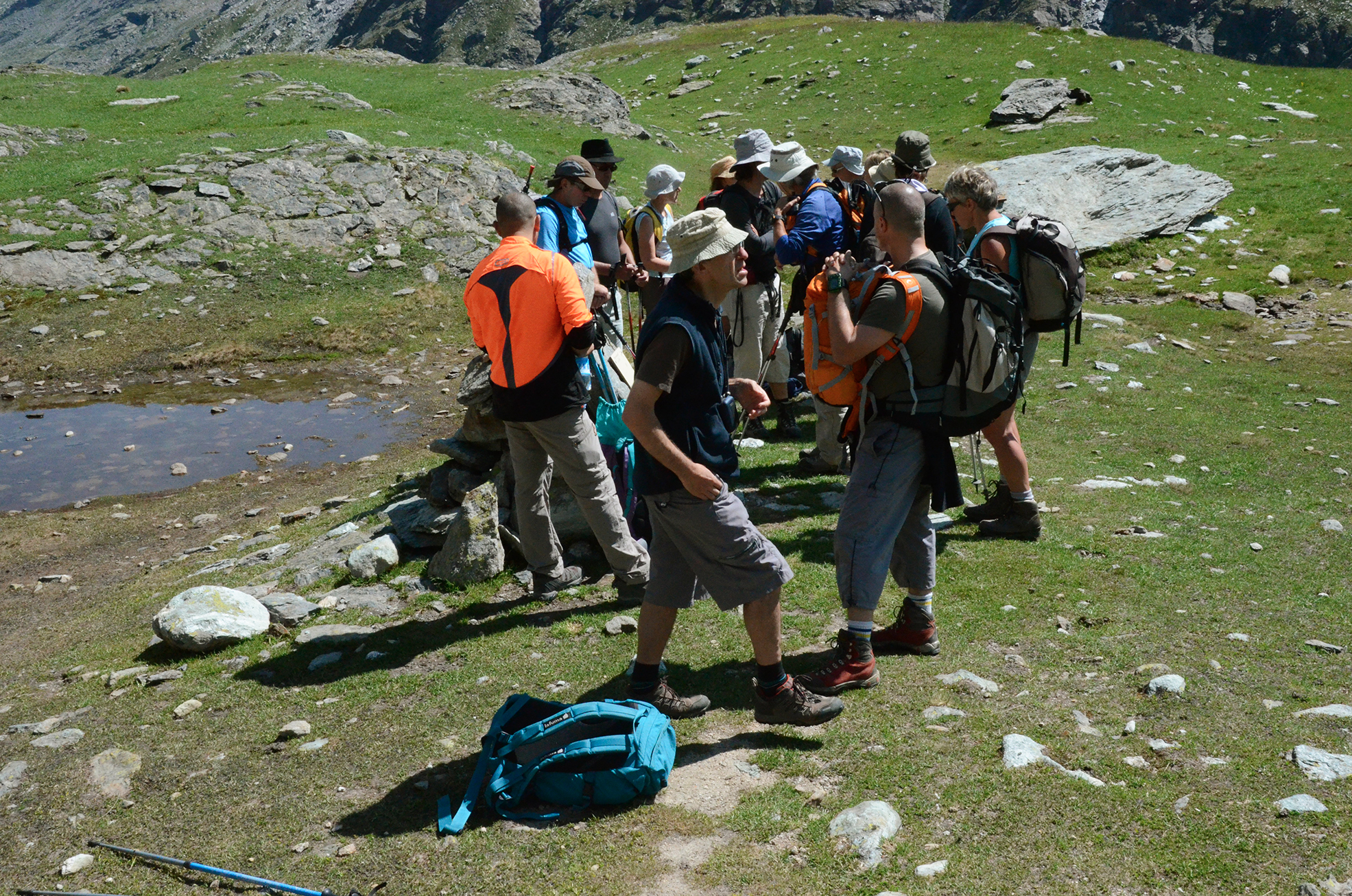 Photo Groupe de personne du Val d'Arc en randonnée